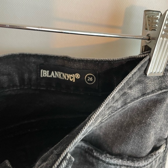 BLANKNYC Size 26 Black Distressed Denim Jean Skirt Embellished Stud Detail - Picture 5 of 7